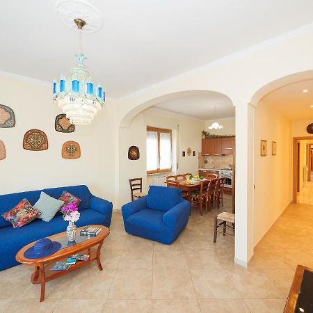 ARANCI 67 - convenient apartment in Sorrento centre Extérieur photo