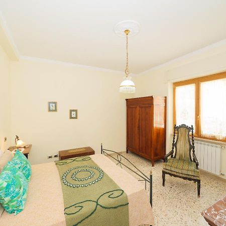 ARANCI 67 - convenient apartment in Sorrento centre Extérieur photo