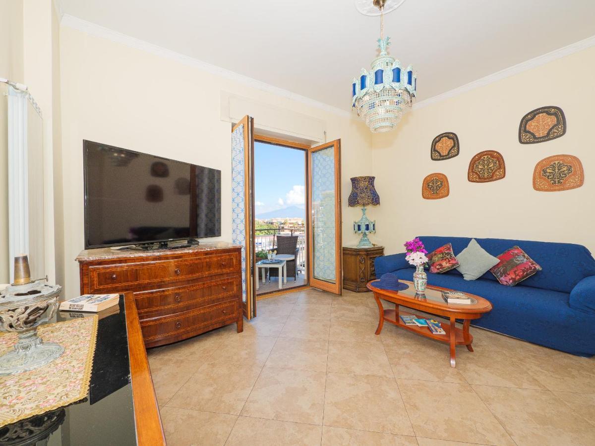 ARANCI 67 - convenient apartment in Sorrento centre Extérieur photo