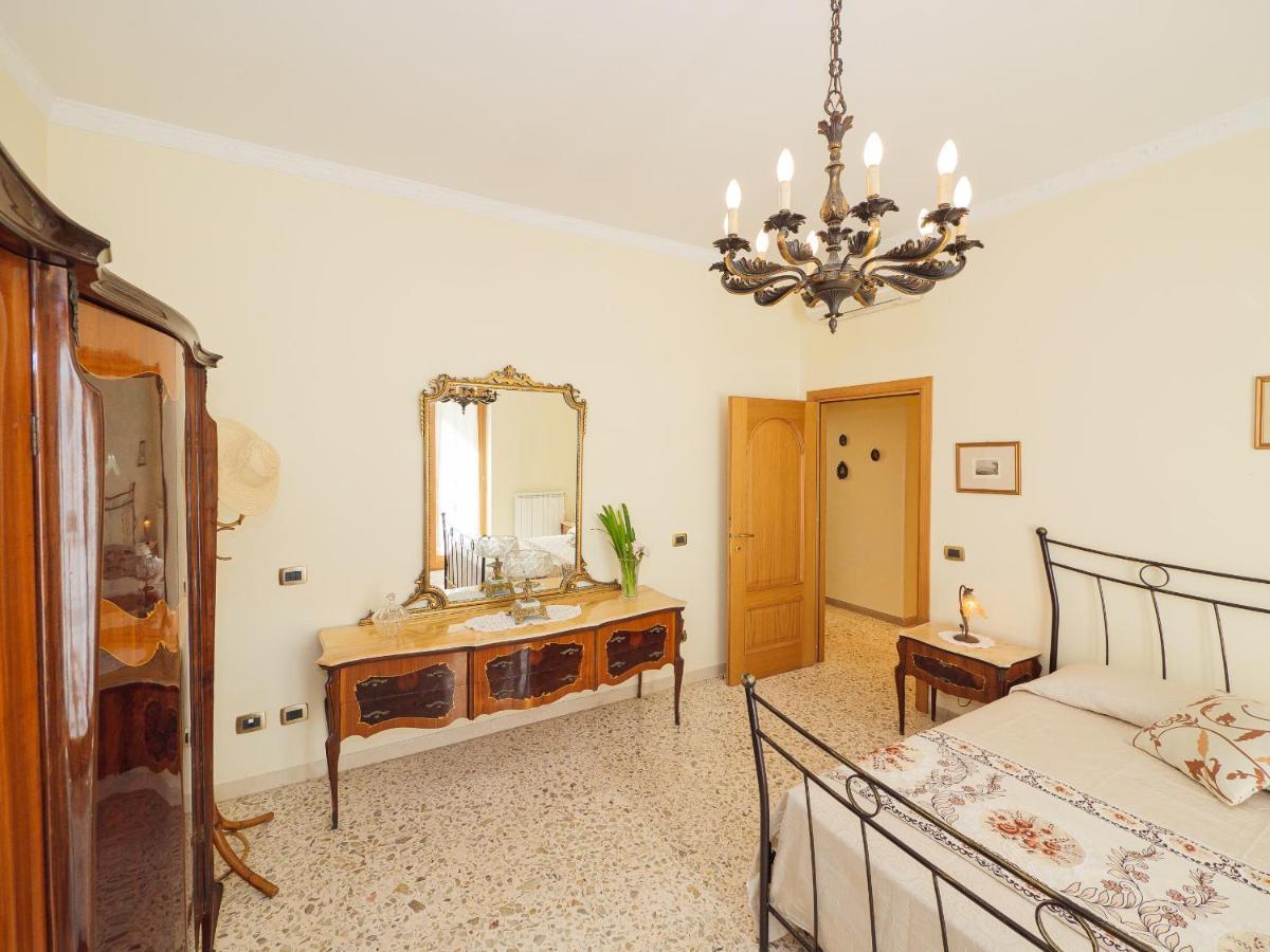 ARANCI 67 - convenient apartment in Sorrento centre Extérieur photo