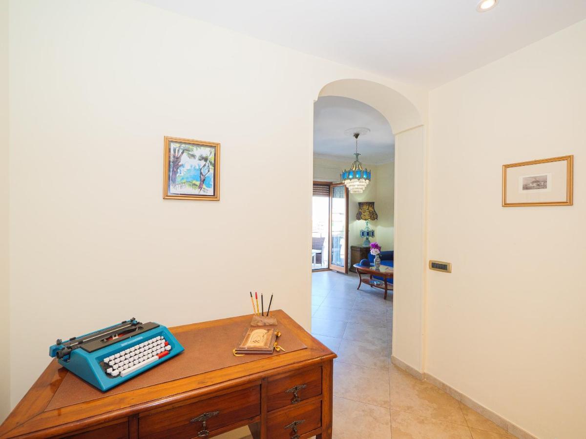 ARANCI 67 - convenient apartment in Sorrento centre Extérieur photo