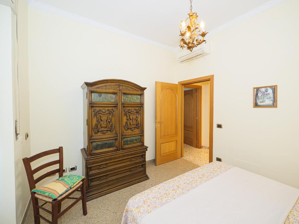ARANCI 67 - convenient apartment in Sorrento centre Extérieur photo