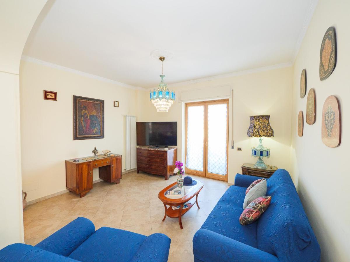 ARANCI 67 - convenient apartment in Sorrento centre Extérieur photo
